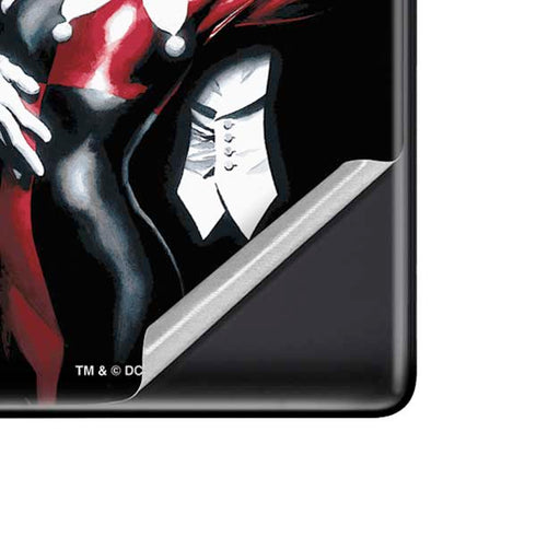 DC Comics The Joker Batman: Harley Quinn Cover #1 Art by Alex Ross. Piece Also known as Tango with Evil Google Pixel 6 Pro Skin